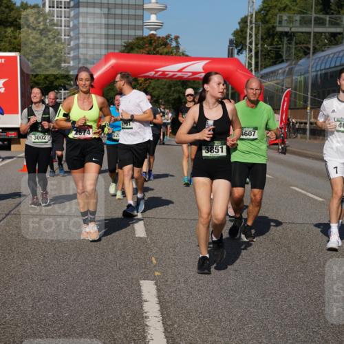 07.09.2025 - BARMER Alsterlauf Yannick Fuchs http://msf.ph/oto/8827779 07.09.2025 10:11:06 Laufen 4520, 2674, 3002, 5761, 3851, 4607, 4608 meine-sportfotos.de