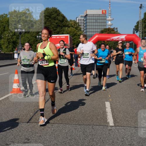 07.09.2025 - BARMER Alsterlauf Yannick Fuchs http://msf.ph/oto/8827791 07.09.2025 10:11:08 Laufen 4520, 2674, 3002, 5761, 280, 3133, 5, 36, 3851 meine-sportfotos.de