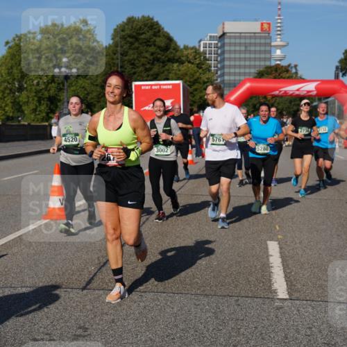 07.09.2025 - BARMER Alsterlauf Yannick Fuchs http://msf.ph/oto/8827792 07.09.2025 10:11:09 Laufen 4520, 3002, 5761, 5280, 27363132 meine-sportfotos.de