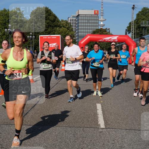 07.09.2025 - BARMER Alsterlauf Yannick Fuchs http://msf.ph/oto/8827795 07.09.2025 10:11:09 Laufen 2674, 3002, 132, 576, 5280, 2736, 3132, 3703 meine-sportfotos.de