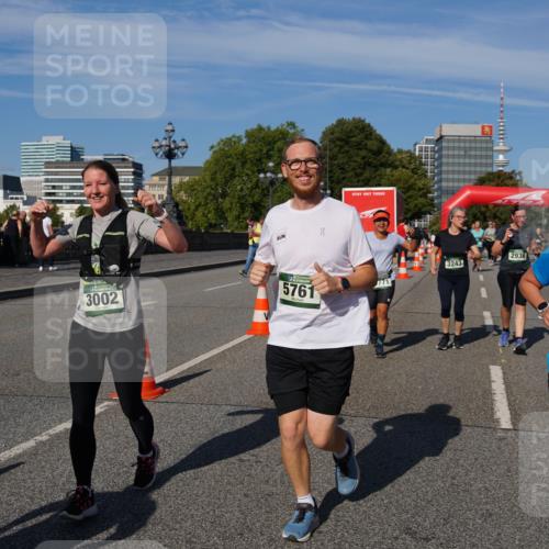 07.09.2025 - BARMER Alsterlauf Yannick Fuchs http://msf.ph/oto/8827806 07.09.2025 10:11:11 Laufen 3002, 5761, 3243, 2936, 5280 meine-sportfotos.de