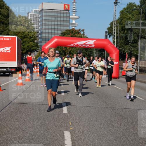 07.09.2025 - BARMER Alsterlauf Yannick Fuchs http://msf.ph/oto/8827820 07.09.2025 10:11:18 Laufen 626, 265, 4878, 3540 meine-sportfotos.de