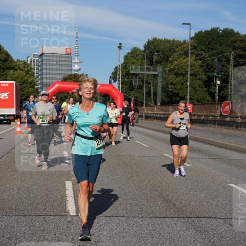 07.09.2025 - BARMER Alsterlauf Yannick Fuchs http://msf.ph/oto/8827825 07.09.2025 10:11:21 Laufen 487, 27, 2651, 14 meine-sportfotos.de