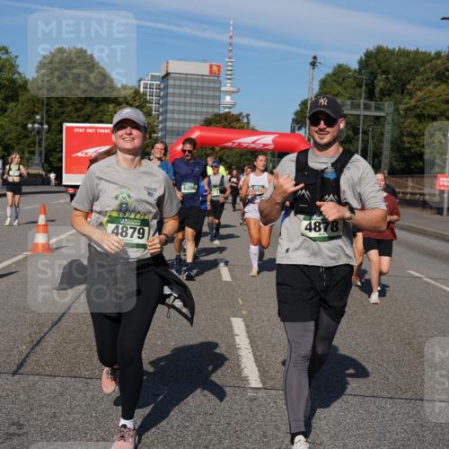 07.09.2025 - BARMER Alsterlauf Yannick Fuchs http://msf.ph/oto/8827829 07.09.2025 10:11:23 Laufen 4879, 6266, 4878 meine-sportfotos.de