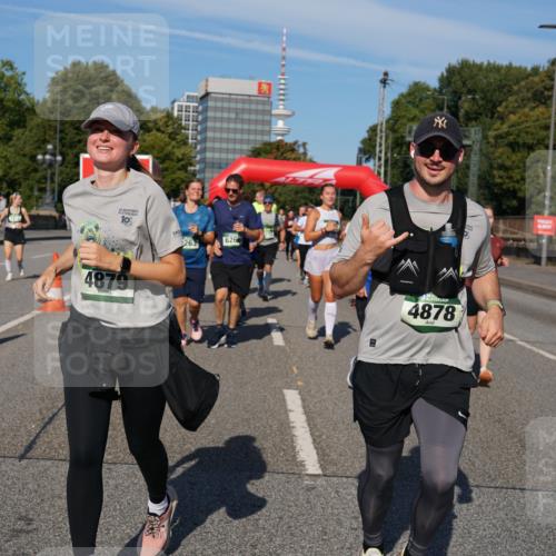 07.09.2025 - BARMER Alsterlauf Yannick Fuchs http://msf.ph/oto/8827831 07.09.2025 10:11:23 Laufen 10, 4879, 263, 6266, 4878 meine-sportfotos.de