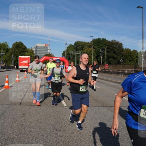 07.09.2025 - BARMER Alsterlauf Yannick Fuchs http://msf.ph/oto/8827863 07.09.2025 10:11:28 Laufen 12, 6267, 6273, 2698, 222, 136, 3886 meine-sportfotos.de