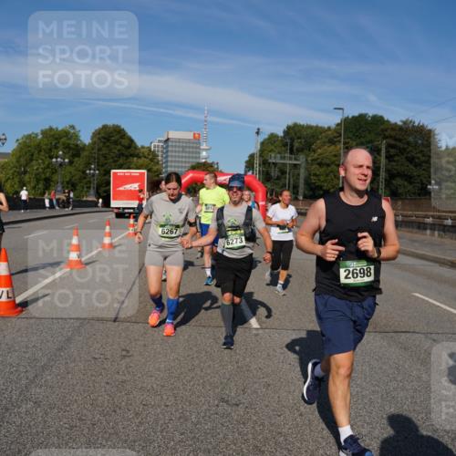 07.09.2025 - BARMER Alsterlauf Yannick Fuchs http://msf.ph/oto/8827865 07.09.2025 10:11:28 Laufen 312, 6267, 381, 6273, 2698 meine-sportfotos.de
