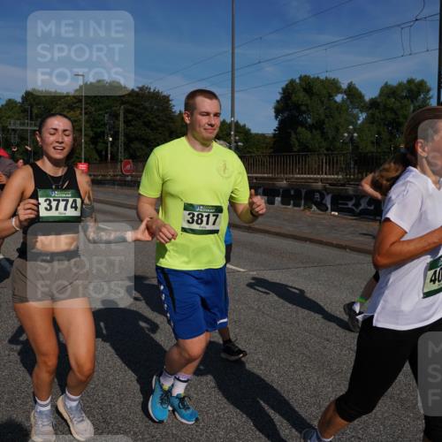 07.09.2025 - BARMER Alsterlauf Yannick Fuchs http://msf.ph/oto/8827880 07.09.2025 10:11:31 Laufen 5121, 8482, 3774, 3817, 40 meine-sportfotos.de