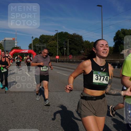 07.09.2025 - BARMER Alsterlauf Yannick Fuchs http://msf.ph/oto/8827883 07.09.2025 10:11:31 Laufen 8482, 36, 3774, 1368, 3817 meine-sportfotos.de