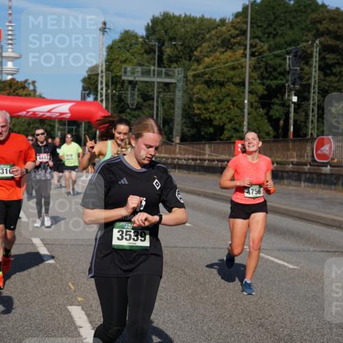 07.09.2025 - BARMER Alsterlauf Yannick Fuchs http://msf.ph/oto/8827902 07.09.2025 10:11:37 Laufen 1473, 8310, 4443, 3539, 4756 meine-sportfotos.de