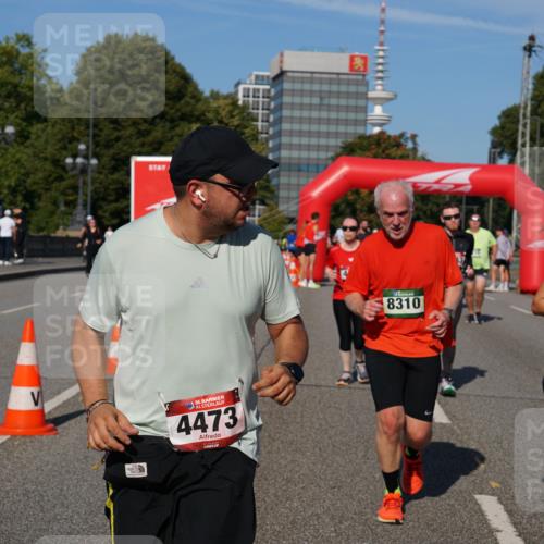 07.09.2025 - BARMER Alsterlauf Yannick Fuchs http://msf.ph/oto/8827906 07.09.2025 10:11:37 Laufen 4473, 8310, 4757 meine-sportfotos.de