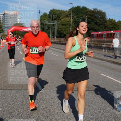 07.09.2025 - BARMER Alsterlauf Yannick Fuchs http://msf.ph/oto/8827912 07.09.2025 10:11:39 Laufen 831, 4757, 475 meine-sportfotos.de