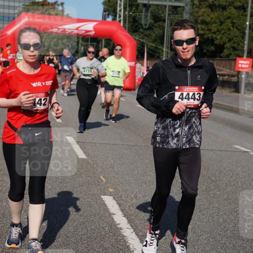 07.09.2025 - BARMER Alsterlauf Yannick Fuchs http://msf.ph/oto/8827916 07.09.2025 10:11:40 Laufen 6, 442, 4720, 4719, 36, 4443 meine-sportfotos.de