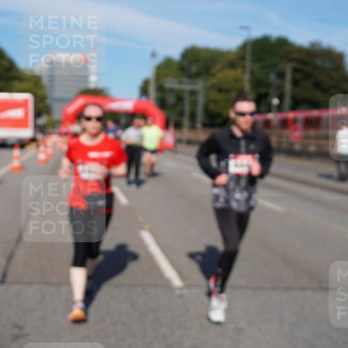 07.09.2025 - BARMER Alsterlauf Yannick Fuchs http://msf.ph/oto/8827919 07.09.2025 10:11:40 Laufen  meine-sportfotos.de