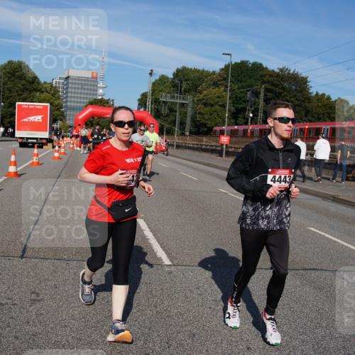 07.09.2025 - BARMER Alsterlauf Yannick Fuchs http://msf.ph/oto/8827922 07.09.2025 10:11:41 Laufen 2, 4443 meine-sportfotos.de