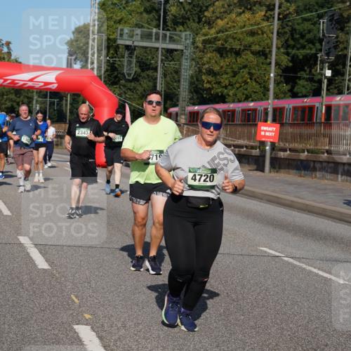 07.09.2025 - BARMER Alsterlauf Yannick Fuchs http://msf.ph/oto/8827928 07.09.2025 10:11:43 Laufen 4221, 3429, 2943, 2343, 781, 4720 meine-sportfotos.de