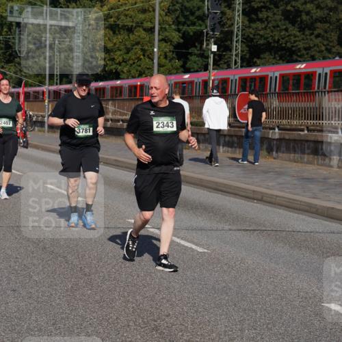 07.09.2025 - BARMER Alsterlauf Yannick Fuchs http://msf.ph/oto/8827942 07.09.2025 10:11:47 Laufen 5362, 2407, 2343, 3781 meine-sportfotos.de