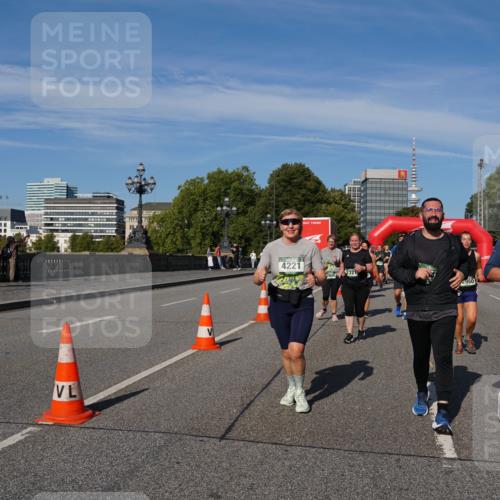 07.09.2025 - BARMER Alsterlauf Yannick Fuchs http://msf.ph/oto/8827954 07.09.2025 10:11:50 Laufen 4221, 2950, 536, 617 meine-sportfotos.de