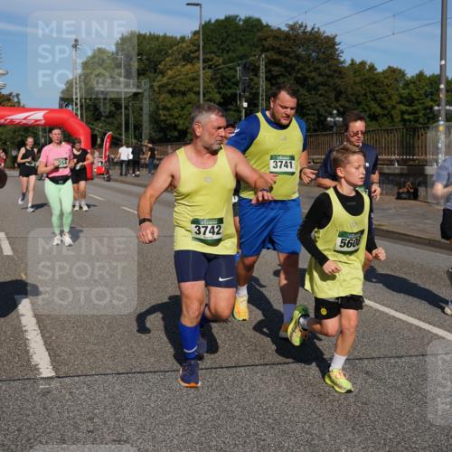 07.09.2025 - BARMER Alsterlauf Yannick Fuchs http://msf.ph/oto/8827999 07.09.2025 10:12:00 Laufen 3741, 3742, 5608, 4268 meine-sportfotos.de
