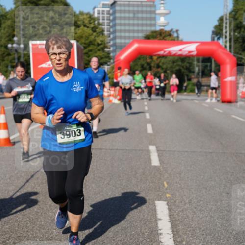 07.09.2025 - BARMER Alsterlauf Yannick Fuchs http://msf.ph/oto/8828019 07.09.2025 10:12:06 Laufen 3903, 222 meine-sportfotos.de