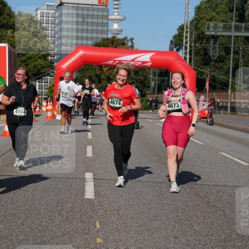 07.09.2025 - BARMER Alsterlauf Yannick Fuchs http://msf.ph/oto/8828040 07.09.2025 10:12:17 Laufen 5360, 4154, 5756, 4674, 4673 meine-sportfotos.de
