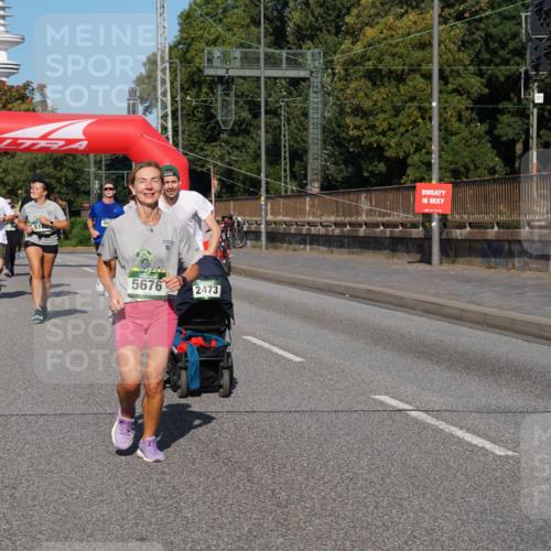 07.09.2025 - BARMER Alsterlauf Yannick Fuchs http://msf.ph/oto/8828064 07.09.2025 10:12:23 Laufen 8468, 3127, 5676, 2473 meine-sportfotos.de