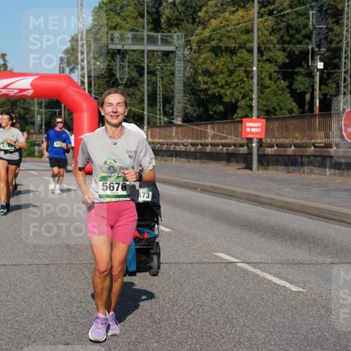 07.09.2025 - BARMER Alsterlauf Yannick Fuchs http://msf.ph/oto/8828066 07.09.2025 10:12:24 Laufen 3127, 4042, 10, 5676, 173 meine-sportfotos.de