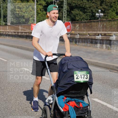 07.09.2025 - BARMER Alsterlauf Yannick Fuchs http://msf.ph/oto/8828072 07.09.2025 10:12:27 Laufen 4647, 36, 2473 meine-sportfotos.de