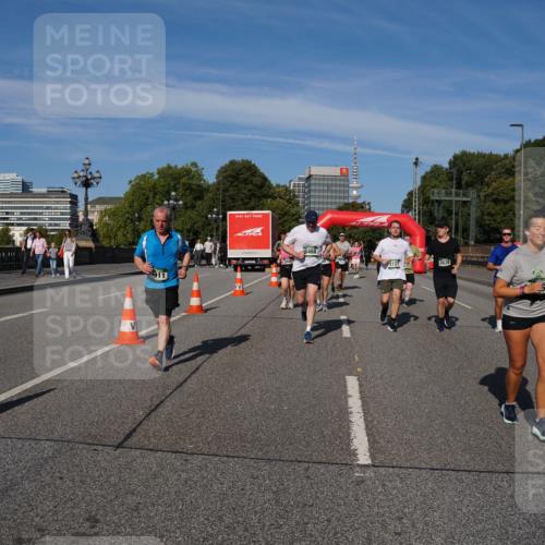 07.09.2025 - BARMER Alsterlauf Yannick Fuchs http://msf.ph/oto/8828083 07.09.2025 10:12:29 Laufen 8468, 3127, 2633 meine-sportfotos.de