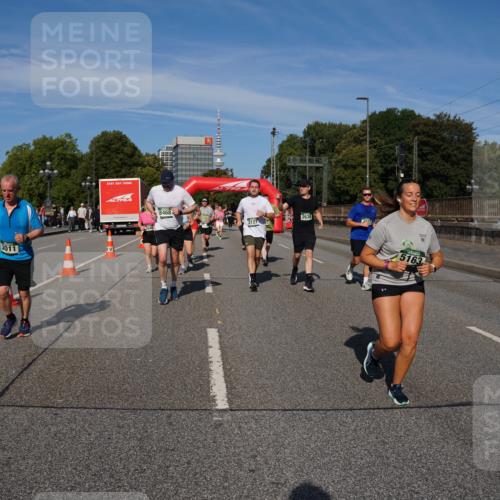 07.09.2025 - BARMER Alsterlauf Yannick Fuchs http://msf.ph/oto/8828084 07.09.2025 10:12:29 Laufen 3011, 8468, 3127, 2638, 5163 meine-sportfotos.de