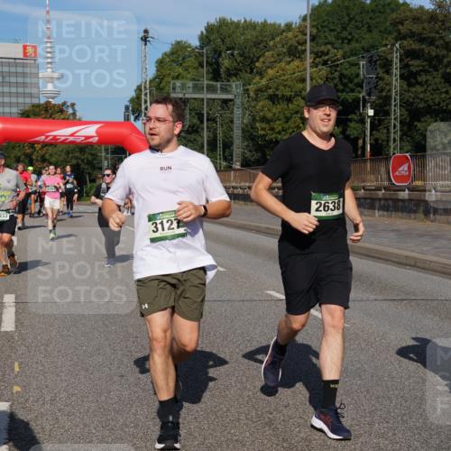 07.09.2025 - BARMER Alsterlauf Yannick Fuchs http://msf.ph/oto/8828089 07.09.2025 10:12:31 Laufen 3933, 3127, 2638, 4047 meine-sportfotos.de