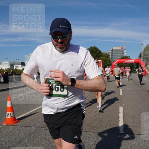 07.09.2025 - BARMER Alsterlauf Yannick Fuchs http://msf.ph/oto/8828091 07.09.2025 10:12:32 Laufen 36, 468, 3127 meine-sportfotos.de