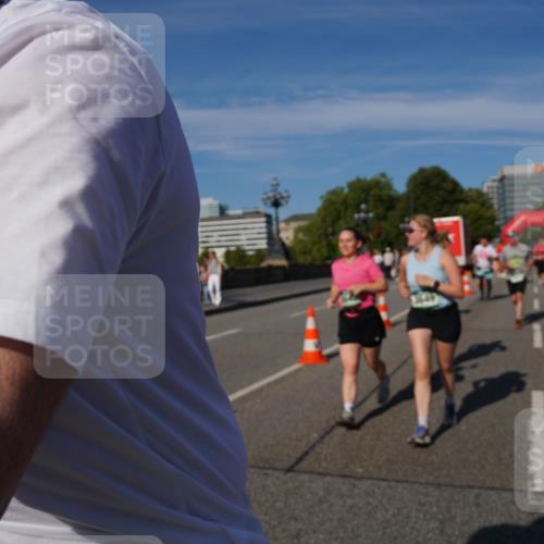 07.09.2025 - BARMER Alsterlauf Yannick Fuchs http://msf.ph/oto/8828094 07.09.2025 10:12:32 Laufen  meine-sportfotos.de
