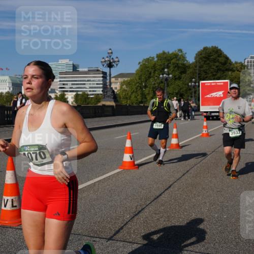 07.09.2025 - BARMER Alsterlauf Yannick Fuchs http://msf.ph/oto/8828105 07.09.2025 10:12:34 Laufen 136, 070, 4995, 3933, 5261 meine-sportfotos.de
