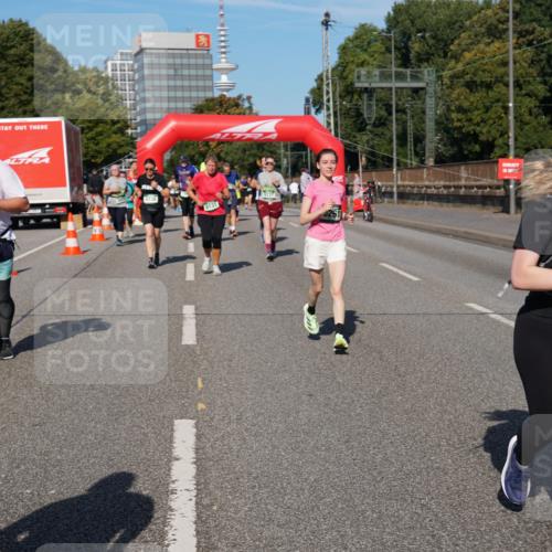07.09.2025 - BARMER Alsterlauf Yannick Fuchs http://msf.ph/oto/8828111 07.09.2025 10:12:36 Laufen 4534, 8131, 3937, 555 meine-sportfotos.de