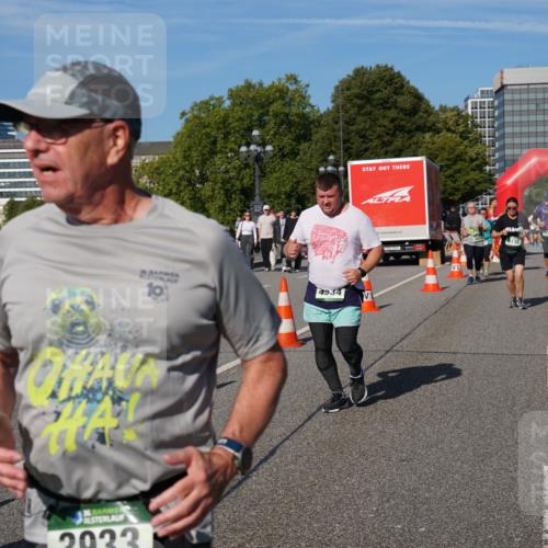 07.09.2025 - BARMER Alsterlauf Yannick Fuchs http://msf.ph/oto/8828112 07.09.2025 10:12:36 Laufen 36, 2033, 4534, 10, 8138, 5737 meine-sportfotos.de