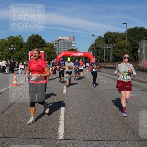 07.09.2025 - BARMER Alsterlauf Yannick Fuchs http://msf.ph/oto/8828132 07.09.2025 10:12:40 Laufen 5936, 2114, 5232, 5737, 50 meine-sportfotos.de