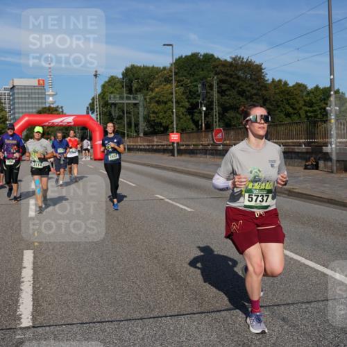 07.09.2025 - BARMER Alsterlauf Yannick Fuchs http://msf.ph/oto/8828135 07.09.2025 10:12:41 Laufen 2031, 5936, 2114, 5232, 2857, 5737, 10 meine-sportfotos.de