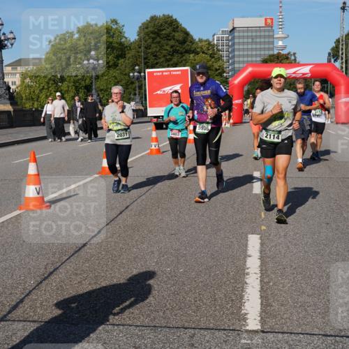 07.09.2025 - BARMER Alsterlauf Yannick Fuchs http://msf.ph/oto/8828136 07.09.2025 10:12:42 Laufen 8, 5936, 2031, 3403, 2114, 4113, 1909, 2857 meine-sportfotos.de