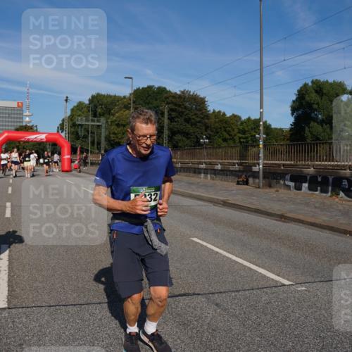 07.09.2025 - BARMER Alsterlauf Yannick Fuchs http://msf.ph/oto/8828157 07.09.2025 10:12:46 Laufen 4113, 32 meine-sportfotos.de