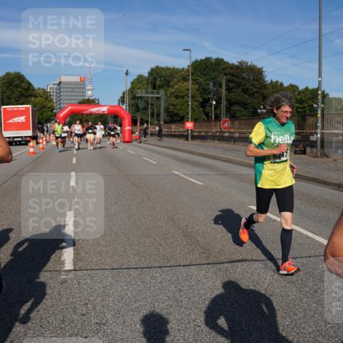 07.09.2025 - BARMER Alsterlauf Yannick Fuchs http://msf.ph/oto/8828159 07.09.2025 10:12:47 Laufen 4, 4113 meine-sportfotos.de