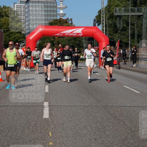 07.09.2025 - BARMER Alsterlauf Yannick Fuchs http://msf.ph/oto/8828166 07.09.2025 10:12:49 Laufen 3582, 2555, 6292, 4497, 4447, 4693, 4765 meine-sportfotos.de