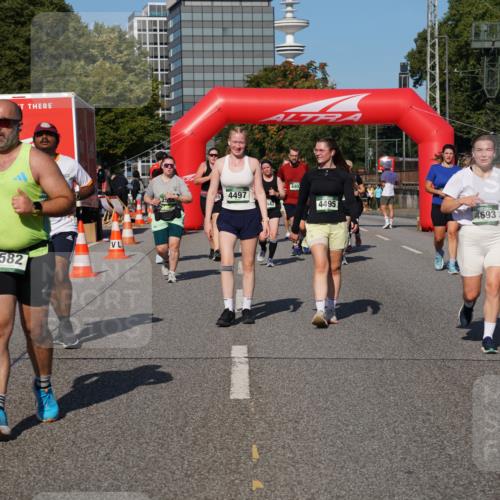 07.09.2025 - BARMER Alsterlauf Yannick Fuchs http://msf.ph/oto/8828171 07.09.2025 10:12:52 Laufen 3582, 094497, 440, 4495, 4693, 40, 4765 meine-sportfotos.de