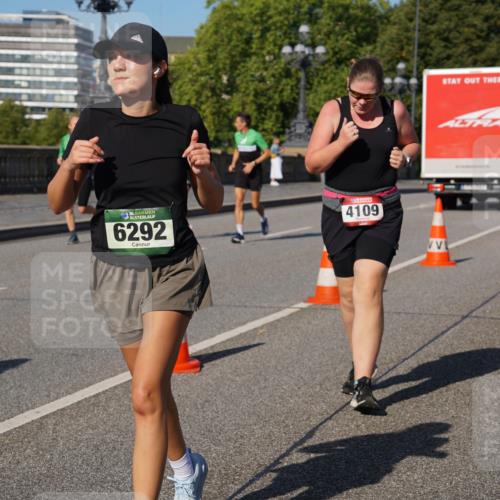 07.09.2025 - BARMER Alsterlauf Yannick Fuchs http://msf.ph/oto/8828196 07.09.2025 10:13:00 Laufen 36, 6292, 4109 meine-sportfotos.de