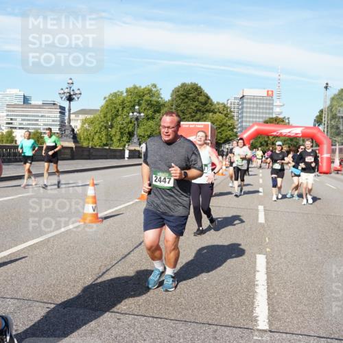 07.09.2025 - BARMER Alsterlauf Yannick Fuchs http://msf.ph/oto/8828206 07.09.2025 10:13:02 Laufen 4109, 2447, 444 meine-sportfotos.de