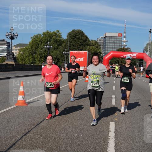 07.09.2025 - BARMER Alsterlauf Yannick Fuchs http://msf.ph/oto/8828217 07.09.2025 10:13:05 Laufen 5545, 304, 2268, 5032, 5087 meine-sportfotos.de