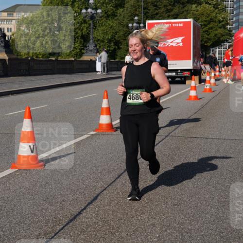 07.09.2025 - BARMER Alsterlauf Yannick Fuchs http://msf.ph/oto/8828238 07.09.2025 10:13:09 Laufen 4686, 475, 2066 meine-sportfotos.de