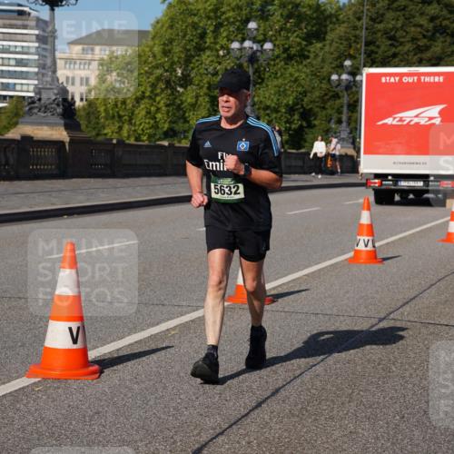 07.09.2025 - BARMER Alsterlauf Yannick Fuchs http://msf.ph/oto/8828242 07.09.2025 10:13:11 Laufen 5632 meine-sportfotos.de