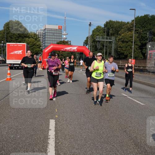 07.09.2025 - BARMER Alsterlauf Yannick Fuchs http://msf.ph/oto/8828259 07.09.2025 10:13:14 Laufen 758, 2066, 4324, 3231, 2946, 2470, 2222 meine-sportfotos.de