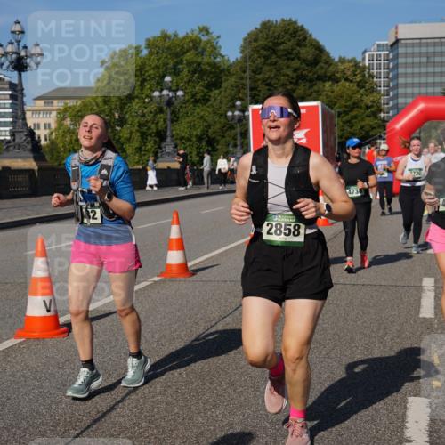 07.09.2025 - BARMER Alsterlauf Yannick Fuchs http://msf.ph/oto/8828272 07.09.2025 10:13:18 Laufen 2858, 4738, 720, 4325, 3231 meine-sportfotos.de